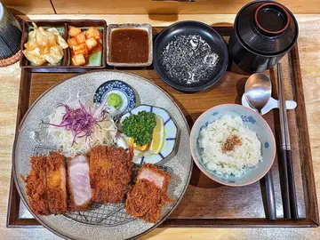 얌얌카츠