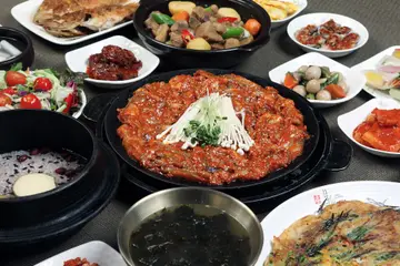고슬고슬가마솥밥 기장본점