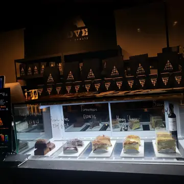 Cafe ABOVE 성연본점