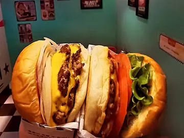 791버거트럭 화명본점