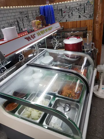 돈까스 부대찌개 황토마을